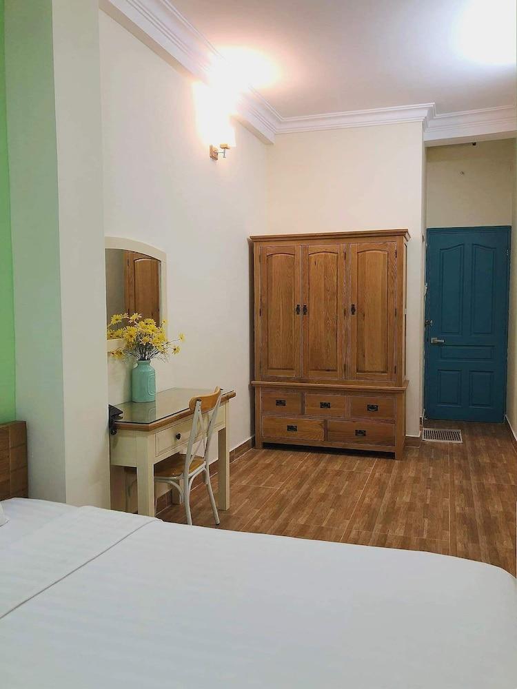 Cozy House 140 Hotel Ho Chi Minh City Exterior photo